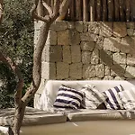 Costa Del Capitano Seaside Hotel