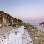 Costa Del Capitano Seaside Hotel 3*