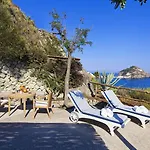 Costa Del Capitano Seaside