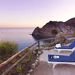 Costa Del Capitano Seaside Hotel