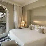 Hotel Costa Del Capitano Seaside 3*
