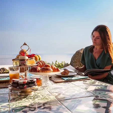Отель Costa Del Capitano Seaside 3*