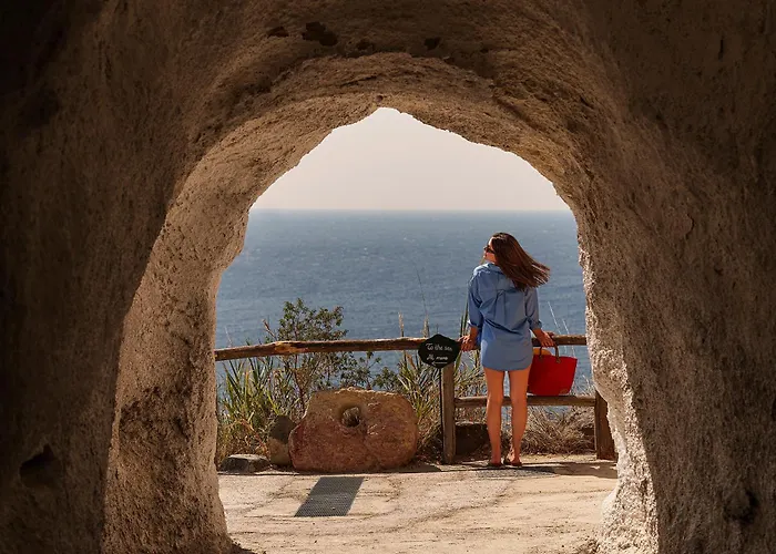 Costa Del Capitano Seaside Hotel 3*