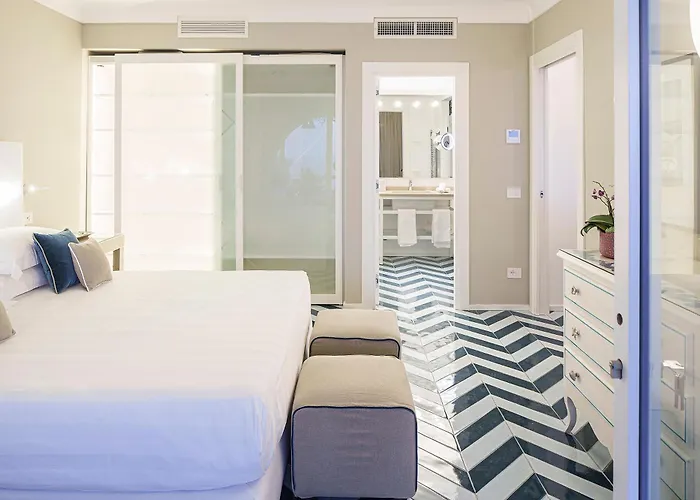 Costa Del Capitano Seaside Hotel