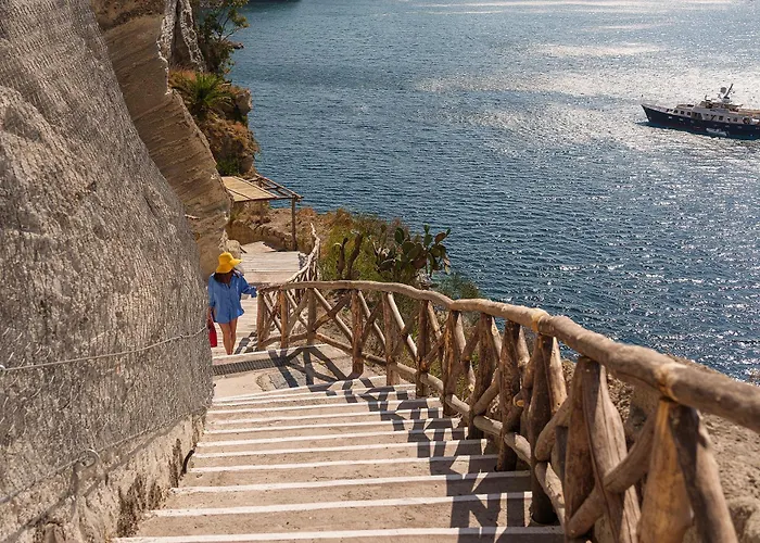 Hotel Costa Del Capitano Seaside 3*