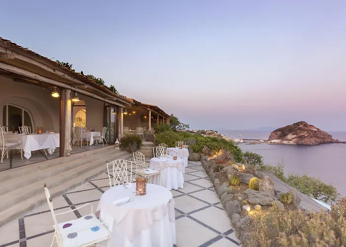 Costa Del Capitano Seaside Hotel 3*