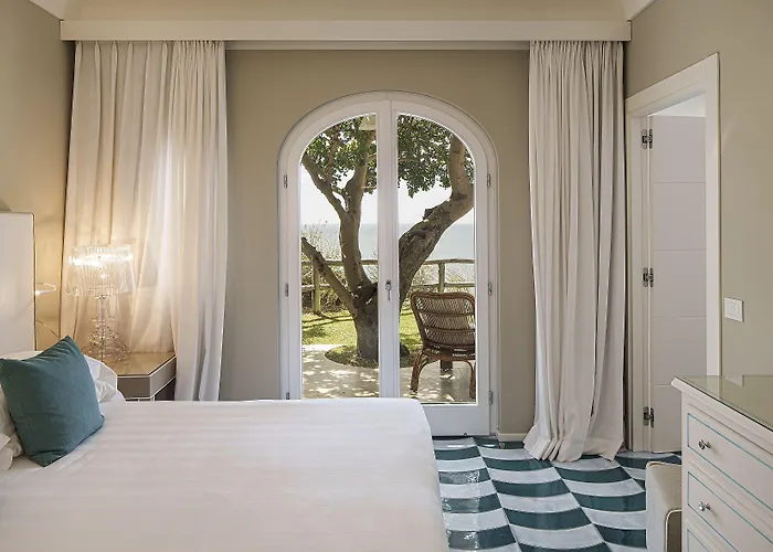 Hotel Costa Del Capitano Seaside