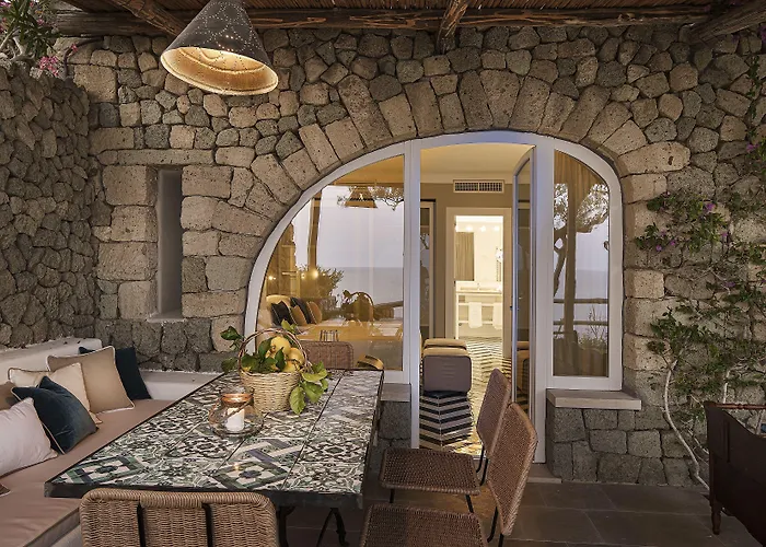 Costa Del Capitano Seaside Hotel 3*